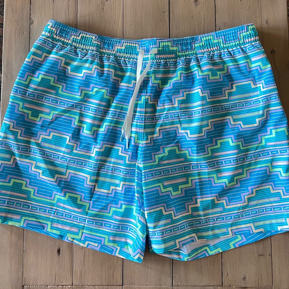 Chubbies swim trunks 2XL NWOT